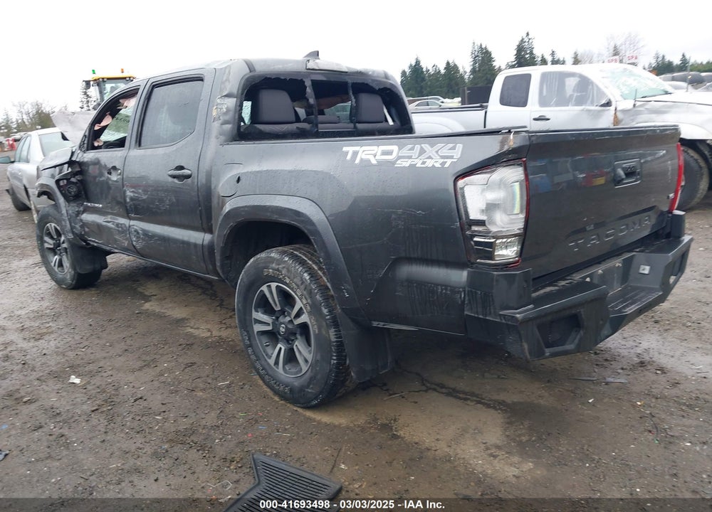 2017 TOYOTA TACOMA VIN: 3TMCZ5AN8HM108370