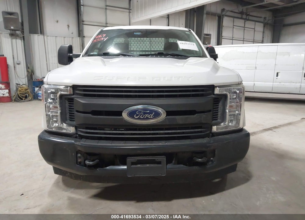 2017 FORD F-250 VIN: 1FDBF2A64HEC81896