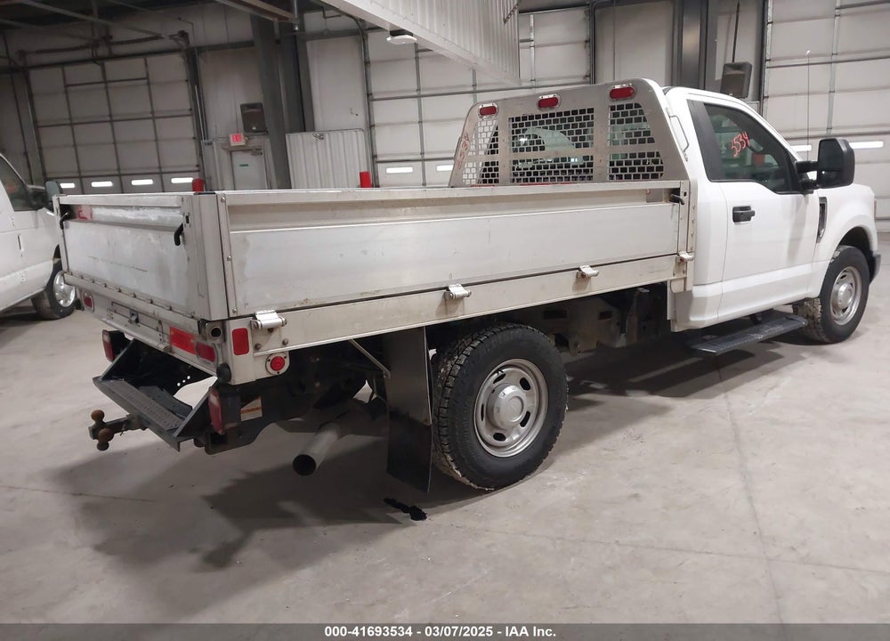 2017 FORD F-250 VIN: 1FDBF2A64HEC81896