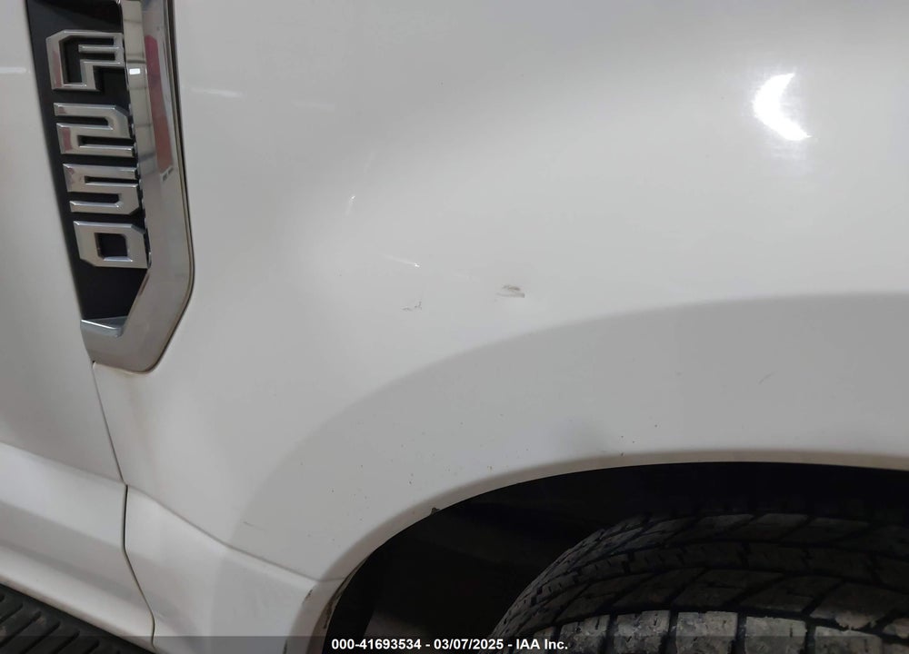 2017 FORD F-250 VIN: 1FDBF2A64HEC81896