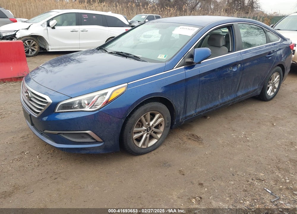 2016 HYUNDAI SONATA SE VIN: 5NPE24AF1GH304719