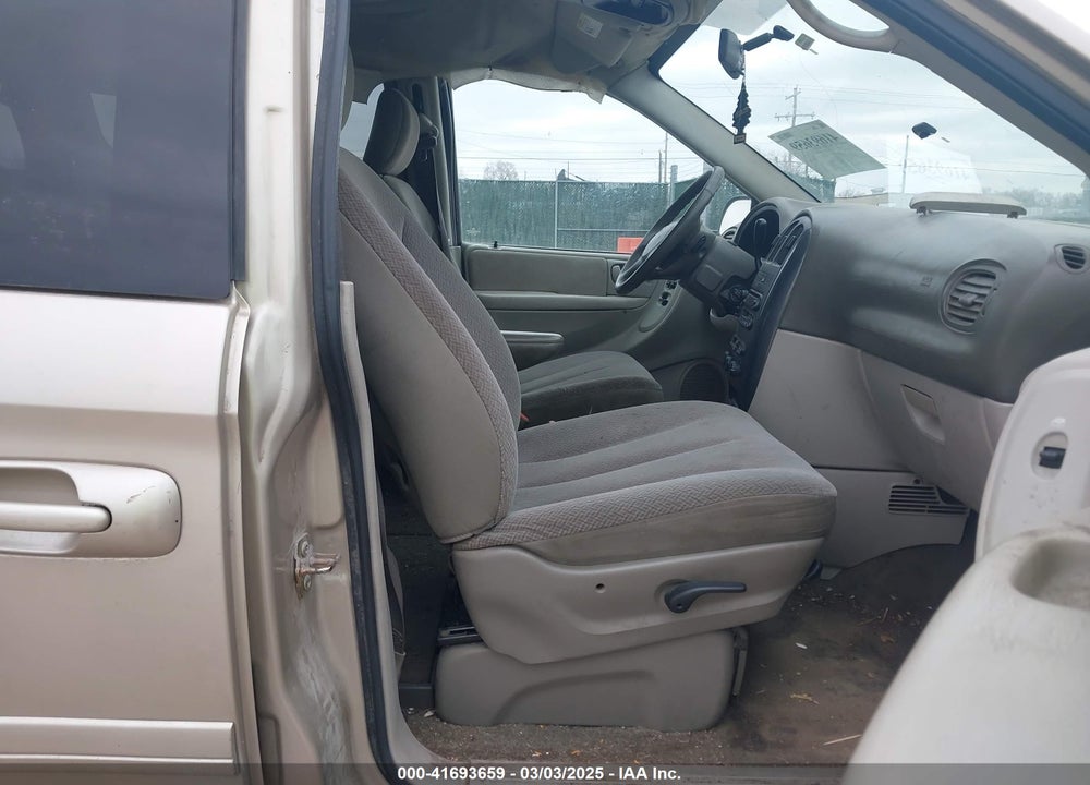 2006 DODGE GRAND CARAVAN SXT VIN: 2D4GP44L86R853978