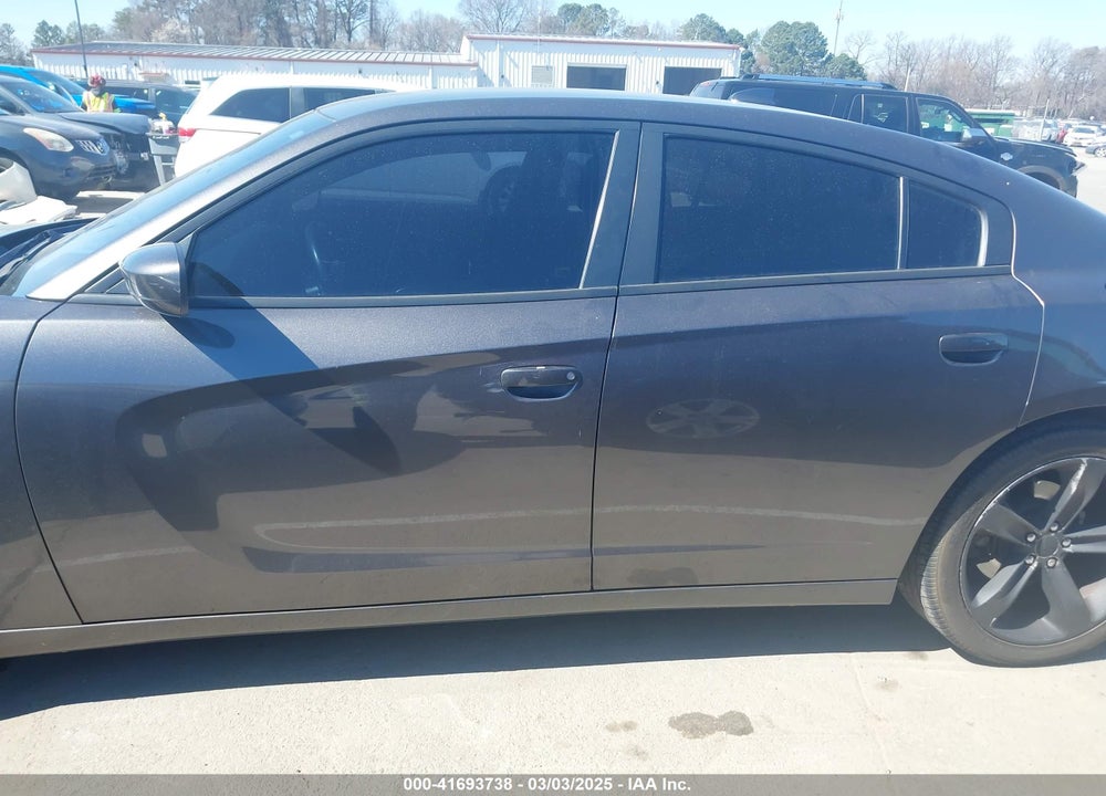 2018 DODGE CHARGER VIN: 2C3CDXCTXJH142390