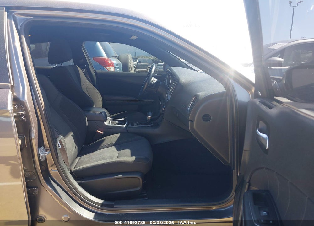 2018 DODGE CHARGER VIN: 2C3CDXCTXJH142390