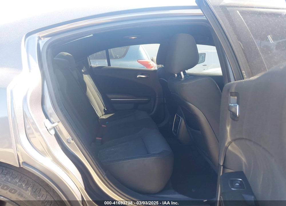 2018 DODGE CHARGER VIN: 2C3CDXCTXJH142390