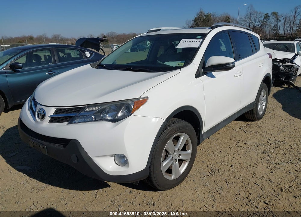 2014 TOYOTA RAV4 XLE VIN: 2T3RFREV9EW169564