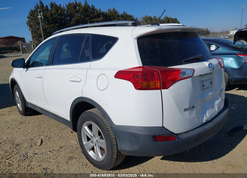 2014 TOYOTA RAV4 XLE VIN: 2T3RFREV9EW169564