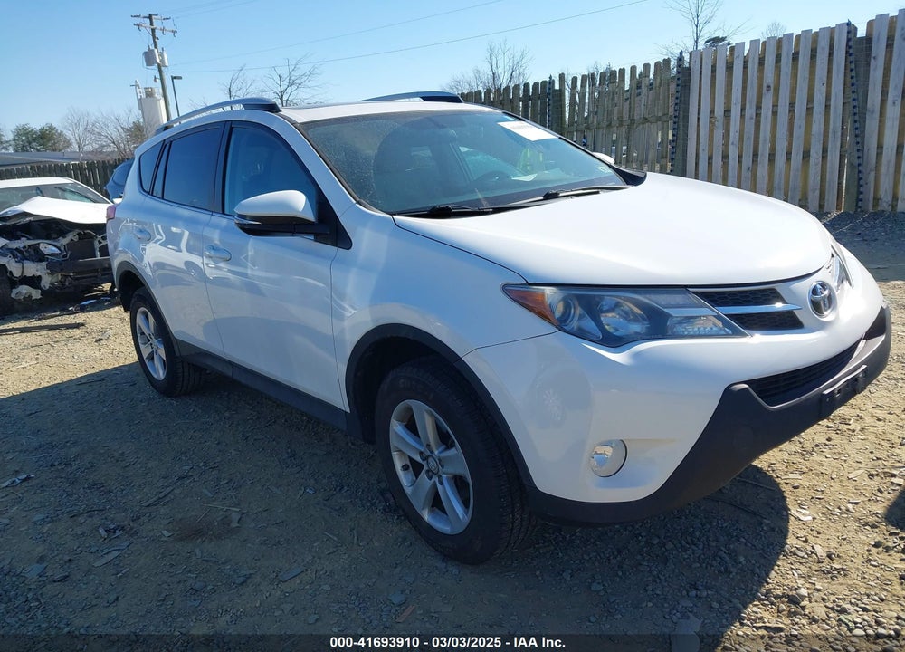 2014 TOYOTA RAV4 XLE VIN: 2T3RFREV9EW169564