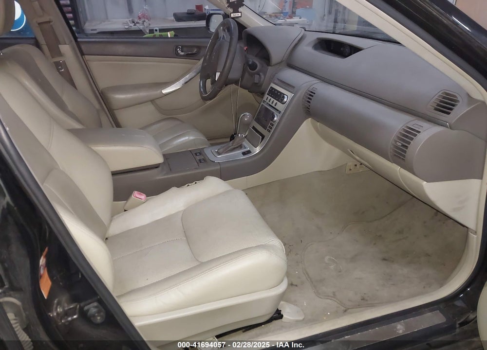 2005 INFINITI G35X VIN: JNKCV51F25M310700