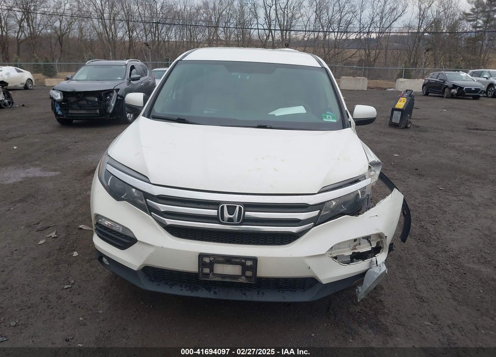 2018 HONDA PILOT VIN: 5FNYF6H36JB073198