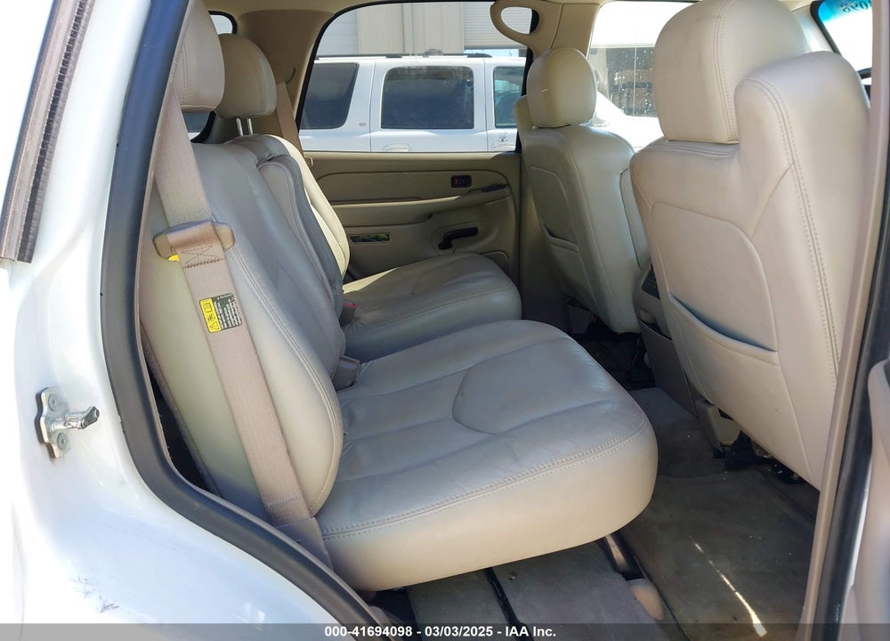 2004 CHEVROLET TAHOE LT VIN: 1GNEK13Z04R213975