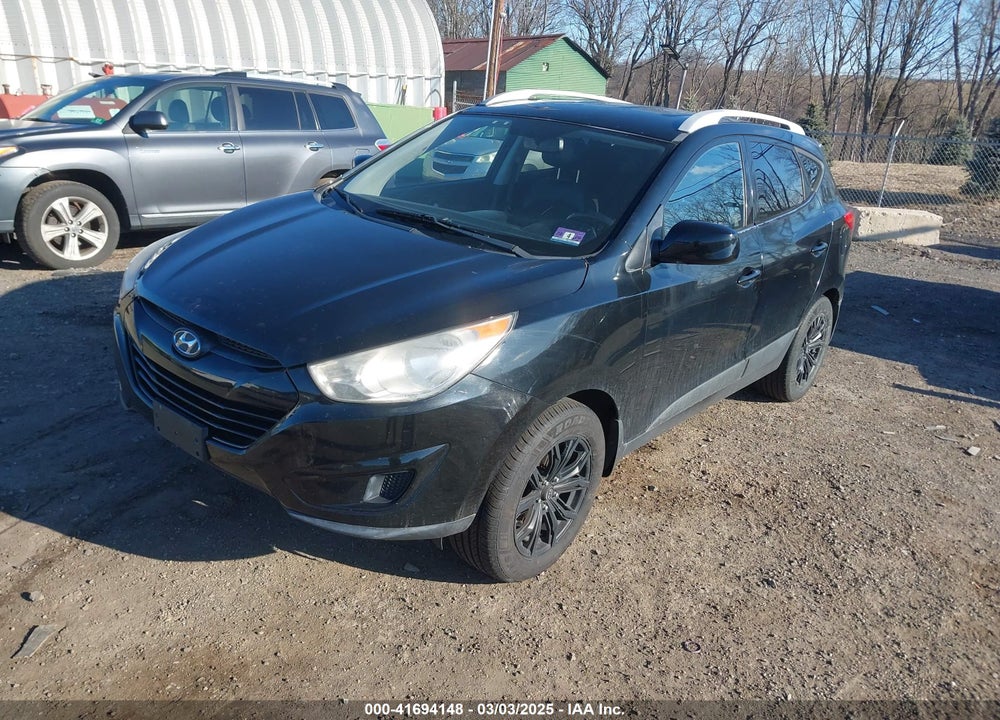 2011 HYUNDAI TUCSON GLS VIN: KM8JU3AC1BU243035