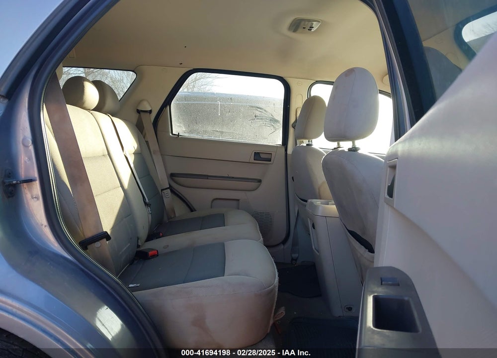 2008 FORD ESCAPE VIN: 1FMCU03Z08KC72989