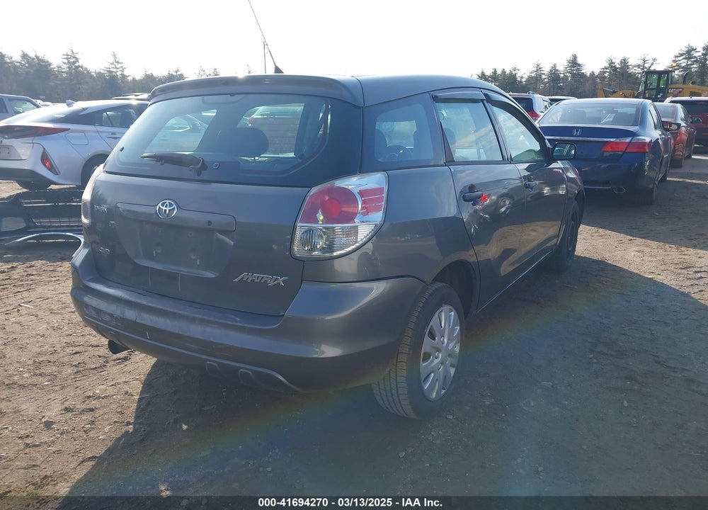 2005 TOYOTA MATRIX VIN: 2T1LR32E35C323839