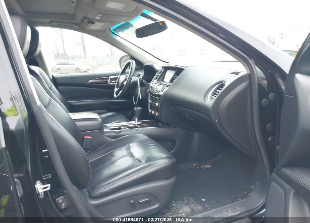 2014 NISSAN PATHFINDER VIN: 5N1AR2MN8EC690531