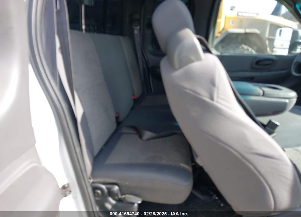 2002 FORD F-150 LARIAT/XL/XLT VIN: 2FTRX18W02CA91137