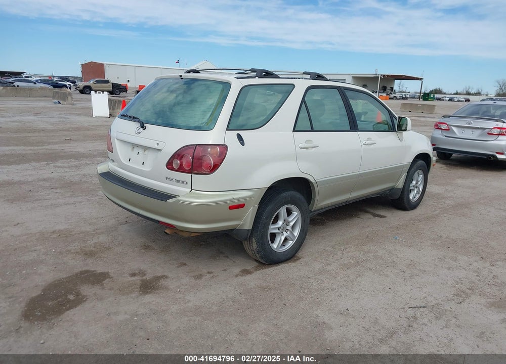 2000 LEXUS RX 300 VIN: JT6GF10U0Y0081820