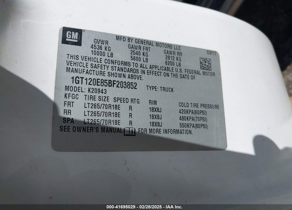 2011 GMC SIERRA VIN: 1GT120E85BF203852