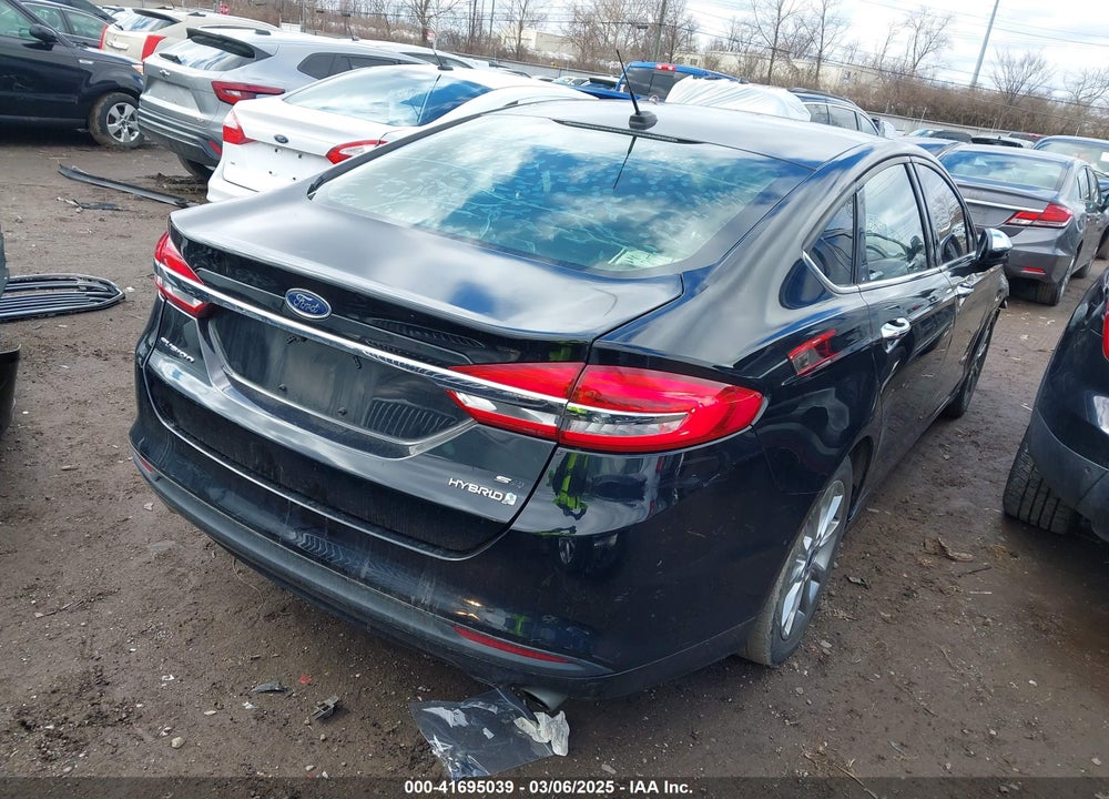 2017 FORD FUSION HYBRID SE VIN: 3FA6P0LUXHR382107