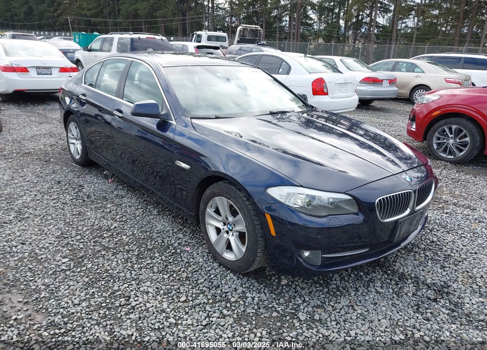 2011 BMW 528I VIN: WBAFR1C59BC743588