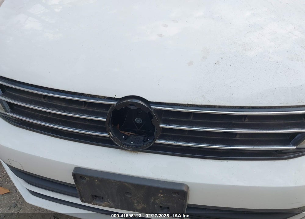 2015 VOLKSWAGEN JETTA VIN: 3VW2K7AJ3FM248524
