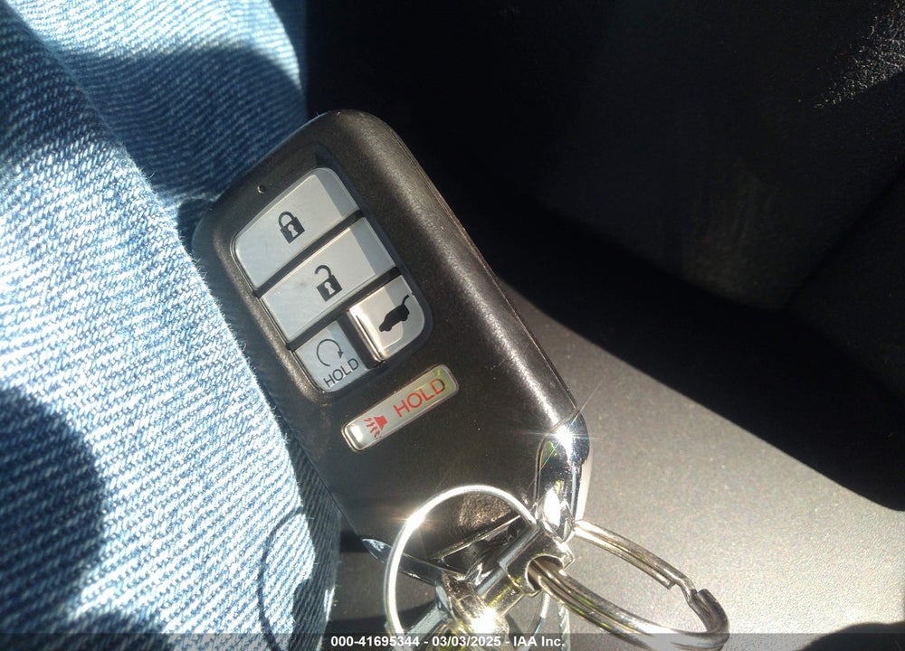 2021 HONDA CR-V VIN: 2HKRW2H53MH633179