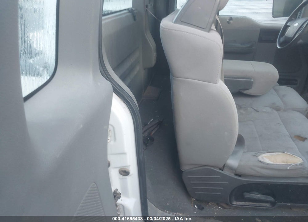 2006 FORD F-150 VIN: 1FTRF12W06NA21780