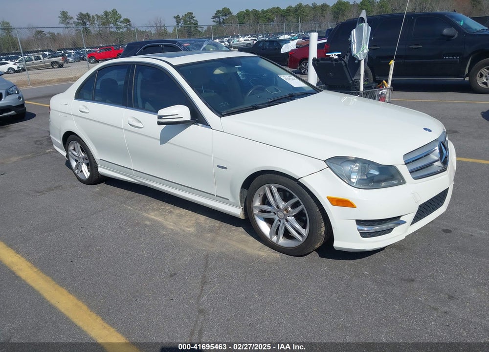 2012 MERCEDES-BENZ C 250 LUXURY/SPORT VIN: WDDGF4HB0CR194366