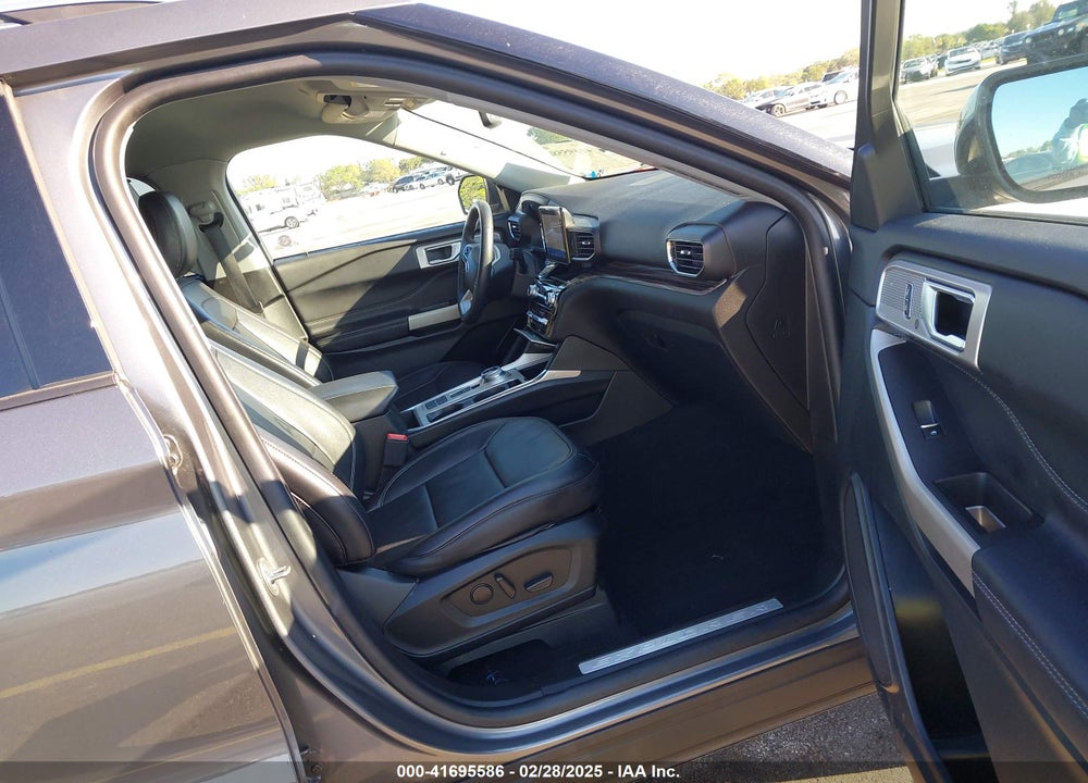 2023 FORD EXPLORER VIN: 1FMSK7FH8PGB62559