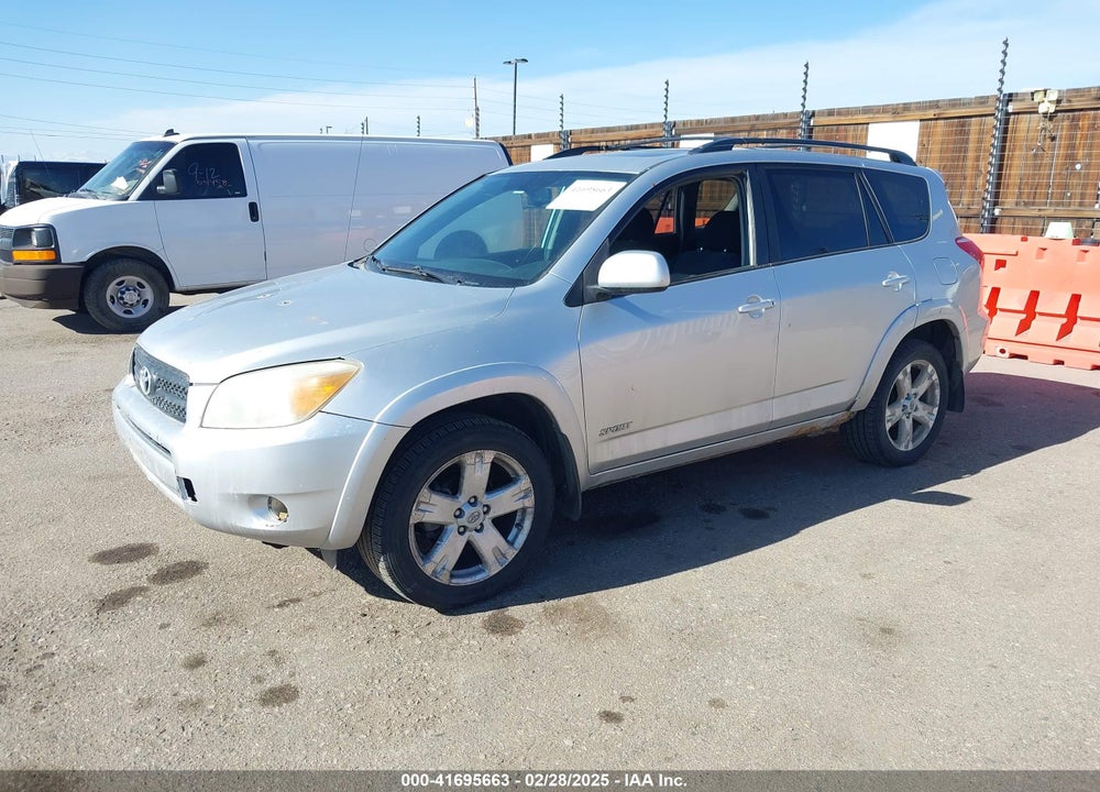 2006 TOYOTA RAV4 VIN: JTMBD32V065018050
