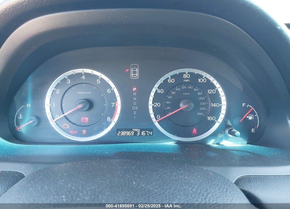 2011 HONDA ACCORD VIN: 1HGCP3F85BA001859