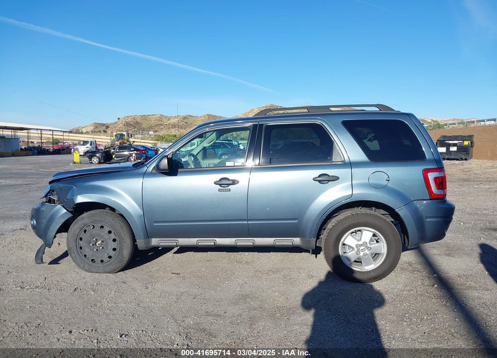 2011 FORD ESCAPE VIN: 1FMCU0D76BKA14884