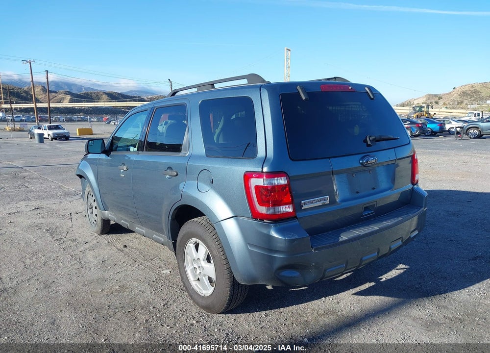 2011 FORD ESCAPE VIN: 1FMCU0D76BKA14884