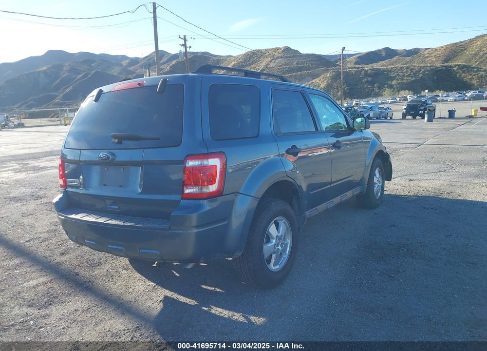 2011 FORD ESCAPE VIN: 1FMCU0D76BKA14884