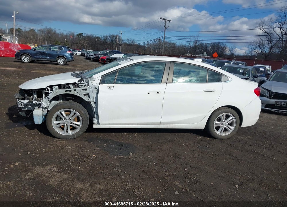 2017 CHEVROLET CRUZE VIN: 1G1BE5SM6H7241094