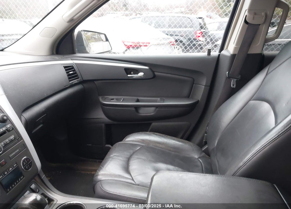 2009 CHEVROLET TRAVERSE VIN: 1GNEV23D69S163424