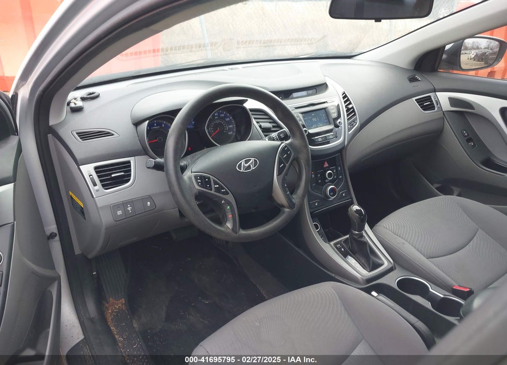 2014 HYUNDAI ELANTRA VIN: KMHDH4AE5EU087028