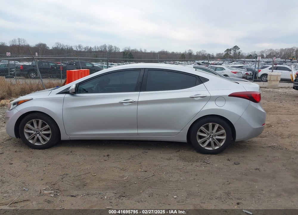 2014 HYUNDAI ELANTRA VIN: KMHDH4AE5EU087028