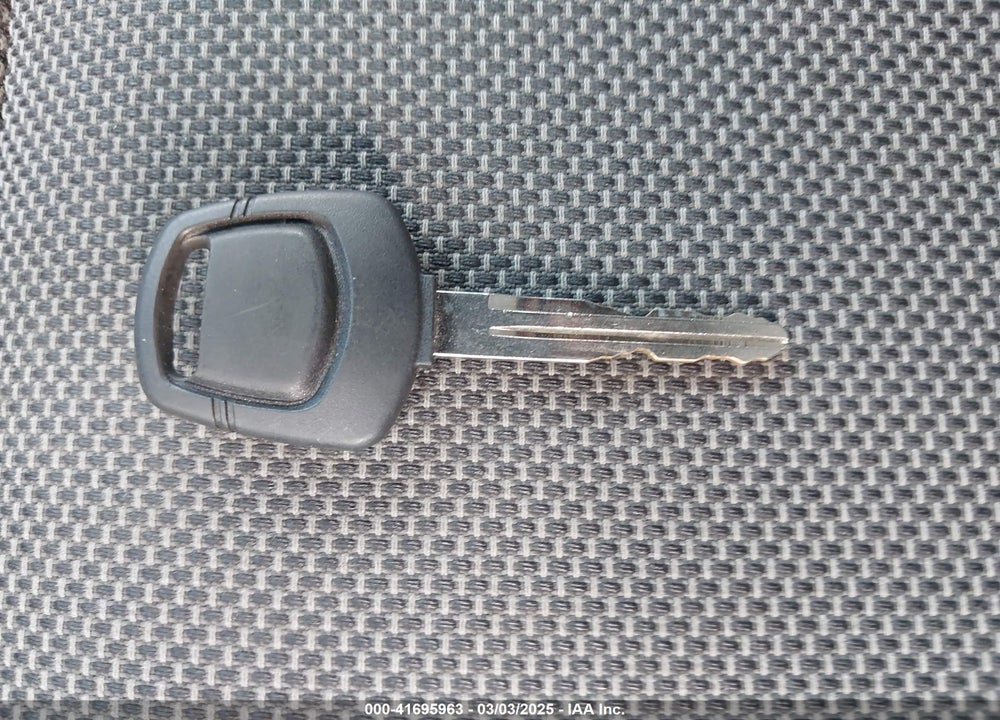 2001 INFINITI QX4 LUXURY VIN: JNRDR09X21W203722