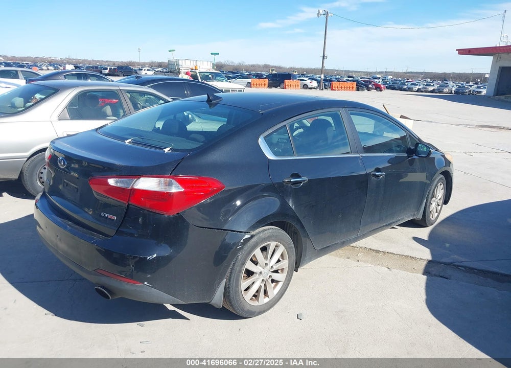 2014 KIA FORTE VIN: KNAFX4A85E5120739