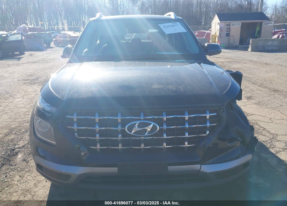 2024 HYUNDAI VENUE VIN: KMHRC8A33RU293139