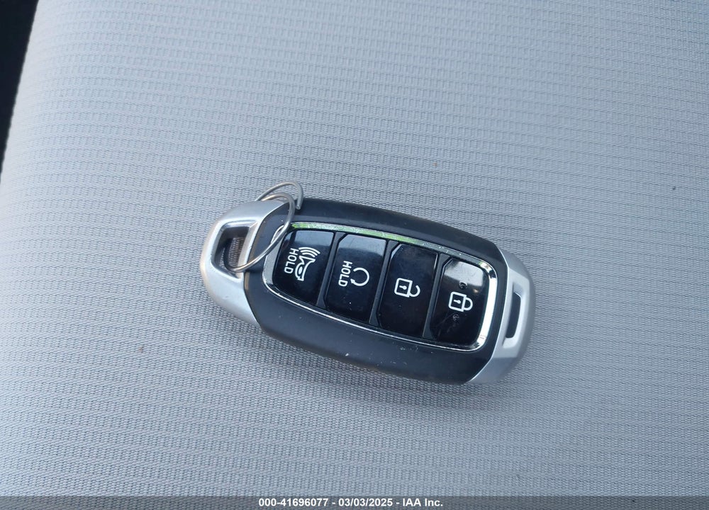 2024 HYUNDAI VENUE VIN: KMHRC8A33RU293139