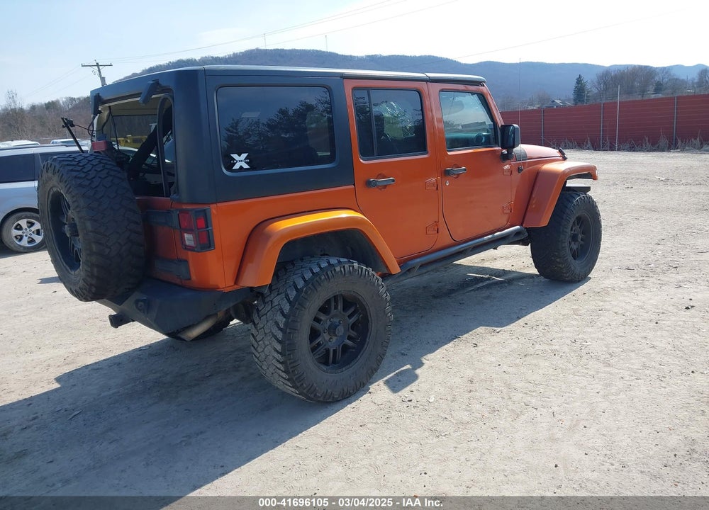 2011 JEEP WRANGLER UNLIMITED SAHARA VIN: 1J4HA5H17BL509444