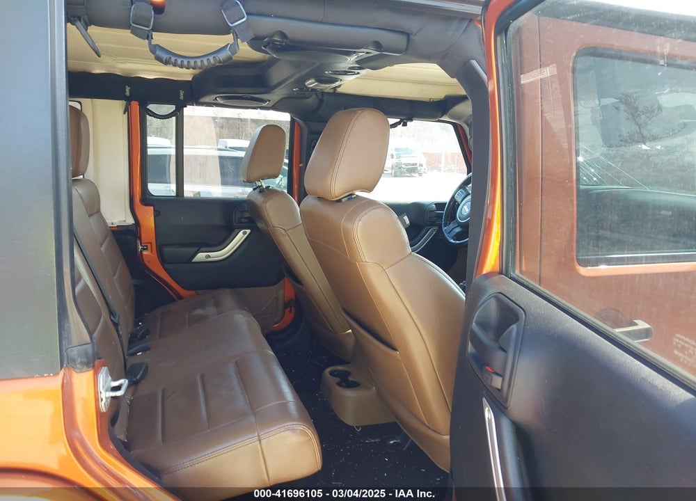 2011 JEEP WRANGLER UNLIMITED SAHARA VIN: 1J4HA5H17BL509444