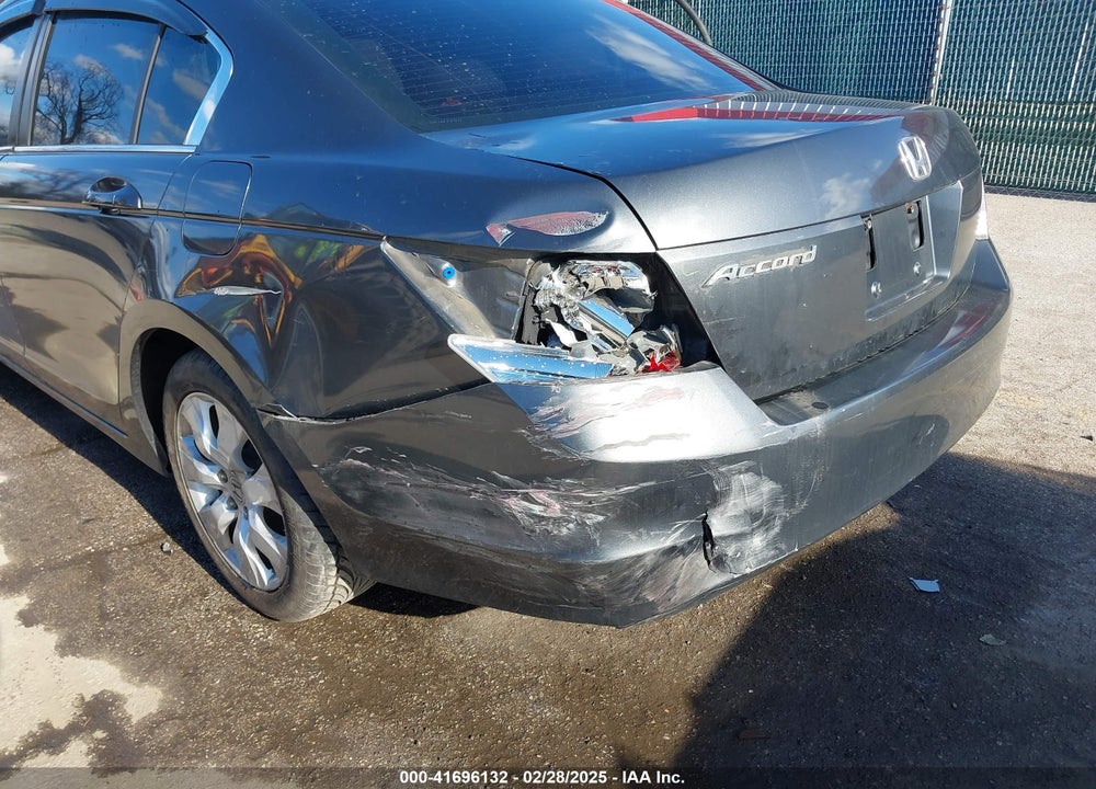 2009 HONDA ACCORD 2.4 LX VIN: 1HGCP26349A037759