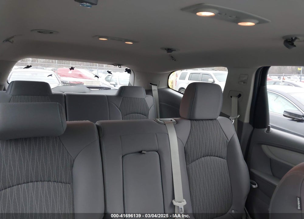 2015 CHEVROLET TRAVERSE 1LT VIN: 1GNKVGKD1FJ262445