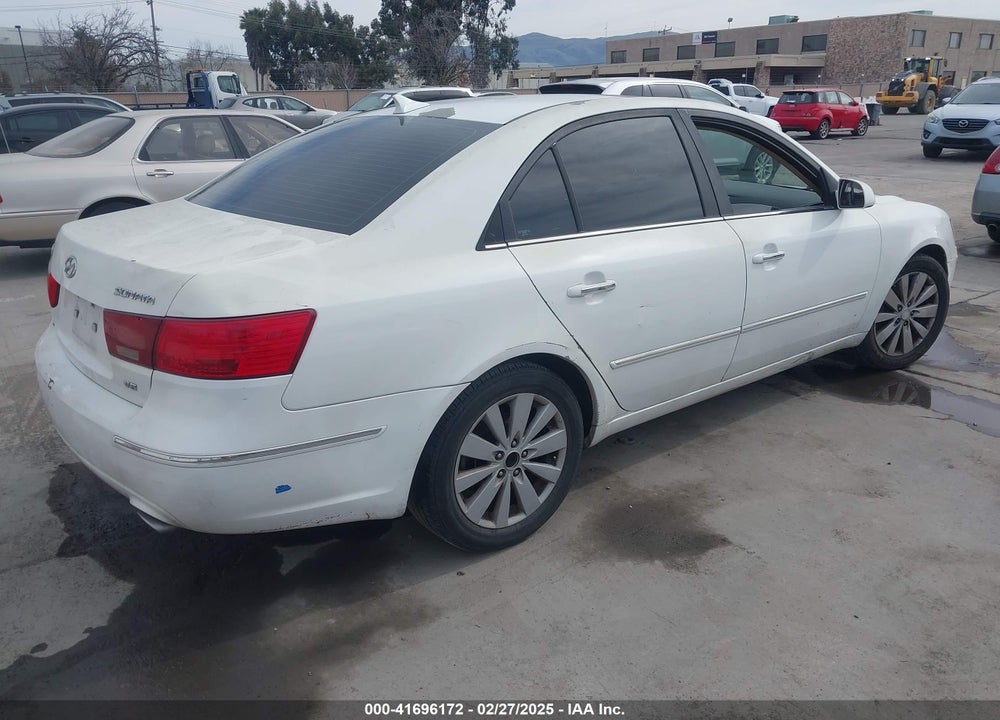 2009 HYUNDAI SONATA VIN: 5NPEU46F69H452757