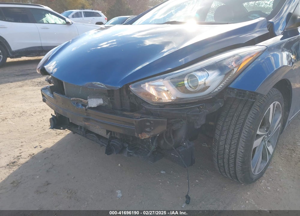 2014 HYUNDAI ELANTRA VIN: KMHDH4AE6EU130694