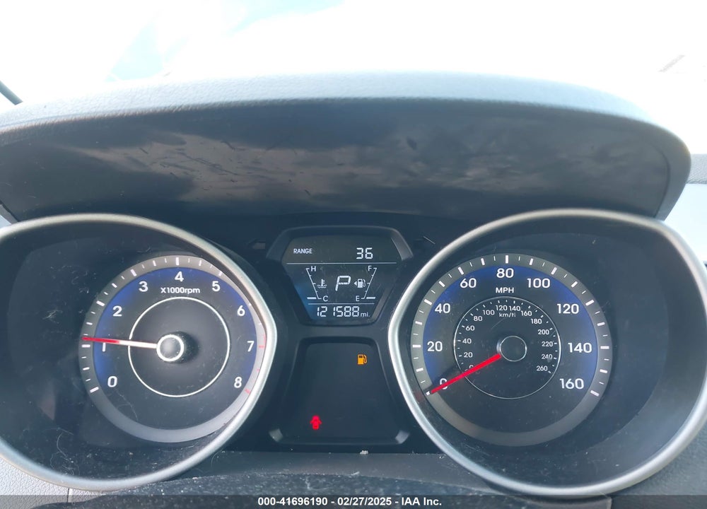 2014 HYUNDAI ELANTRA VIN: KMHDH4AE6EU130694