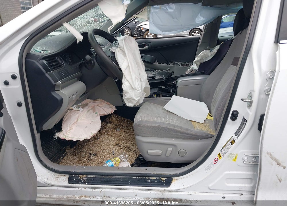 2013 TOYOTA CAMRY VIN: 4T1BF1FKXDU210413